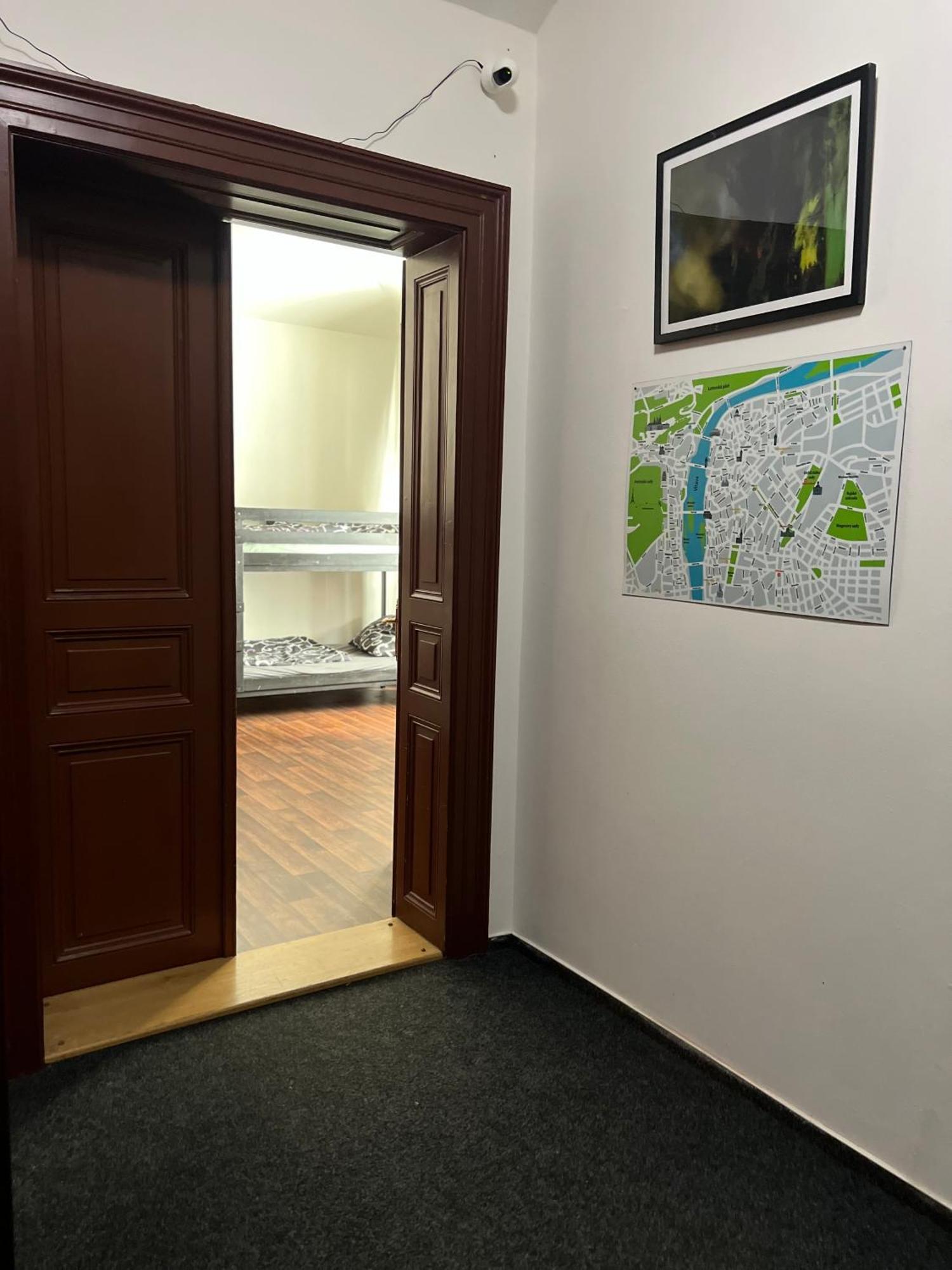 Apartment Moon Praag Buitenkant foto